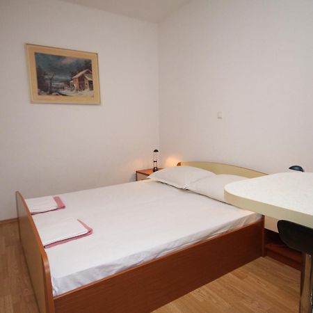Apartments With A Parking Space Makarska - 6696 Habitación foto