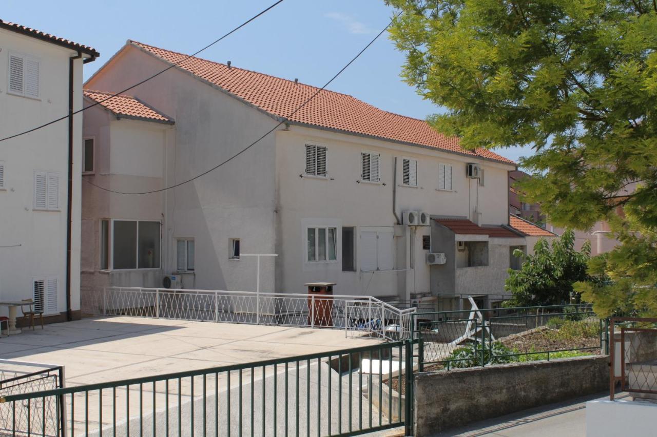 Apartments With A Parking Space Makarska - 6696 Exterior foto