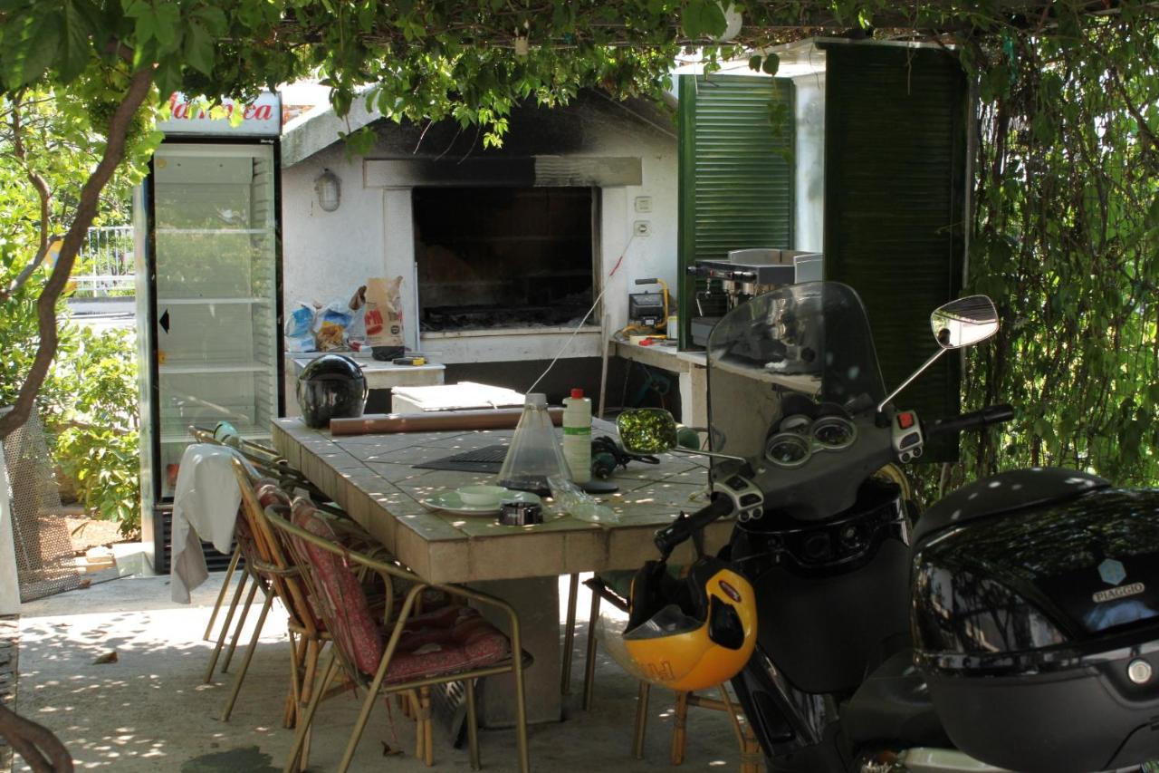 Apartments With A Parking Space Makarska - 6696 Exterior foto