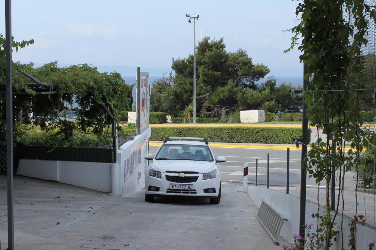 Apartments With A Parking Space Makarska - 6696 Exterior foto