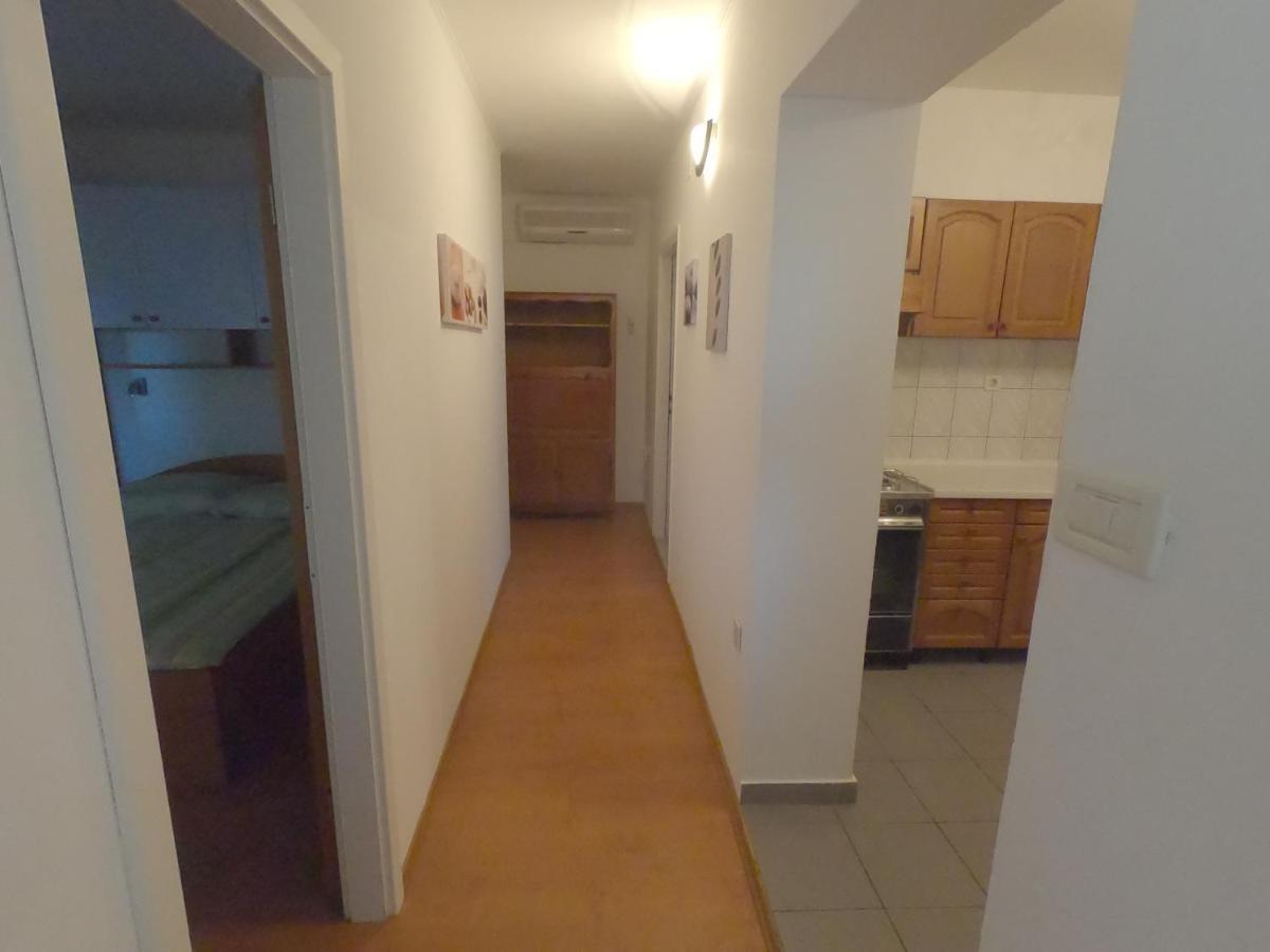 Apartments With A Parking Space Makarska - 6696 Exterior foto