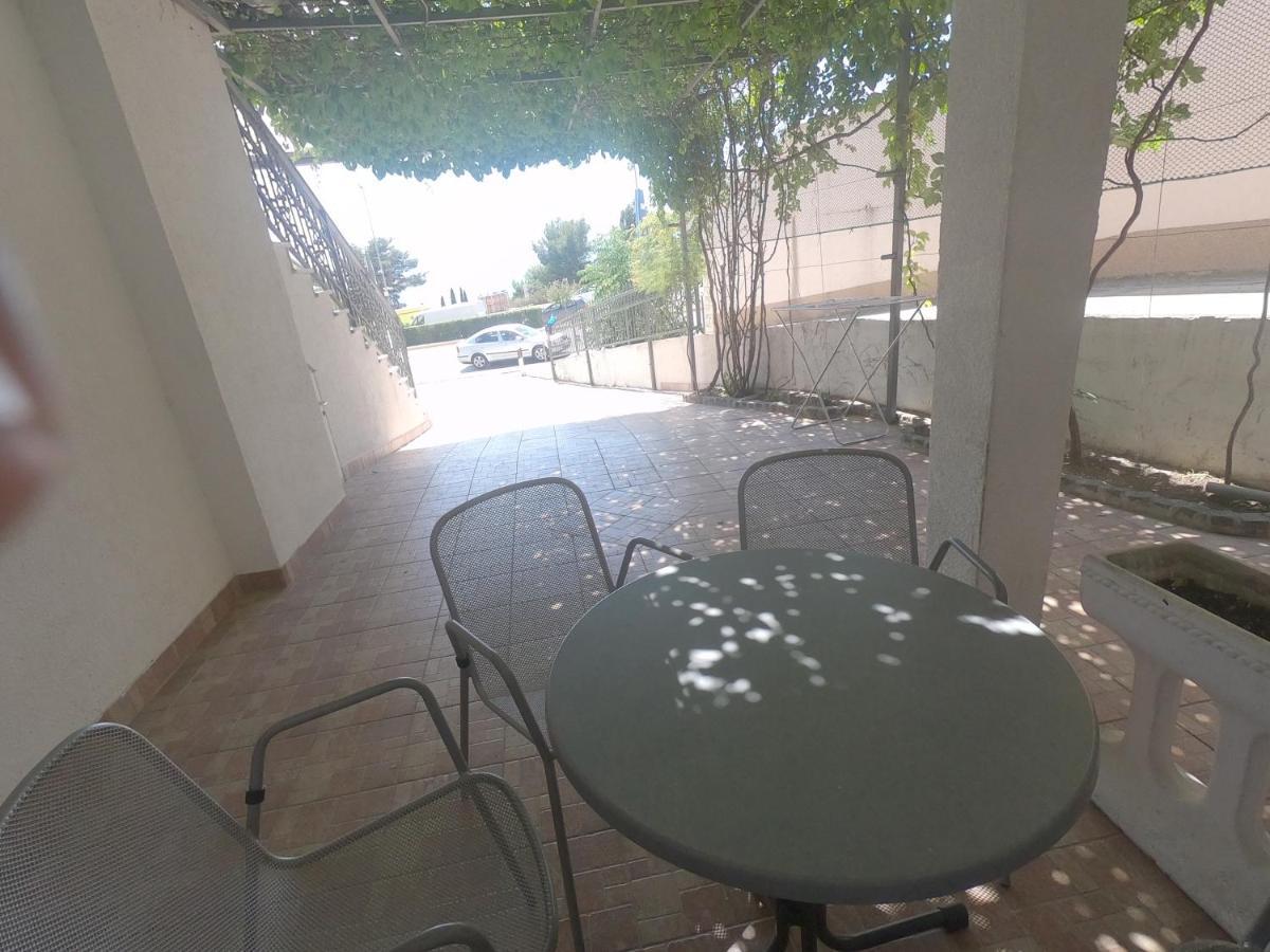 Apartments With A Parking Space Makarska - 6696 Exterior foto