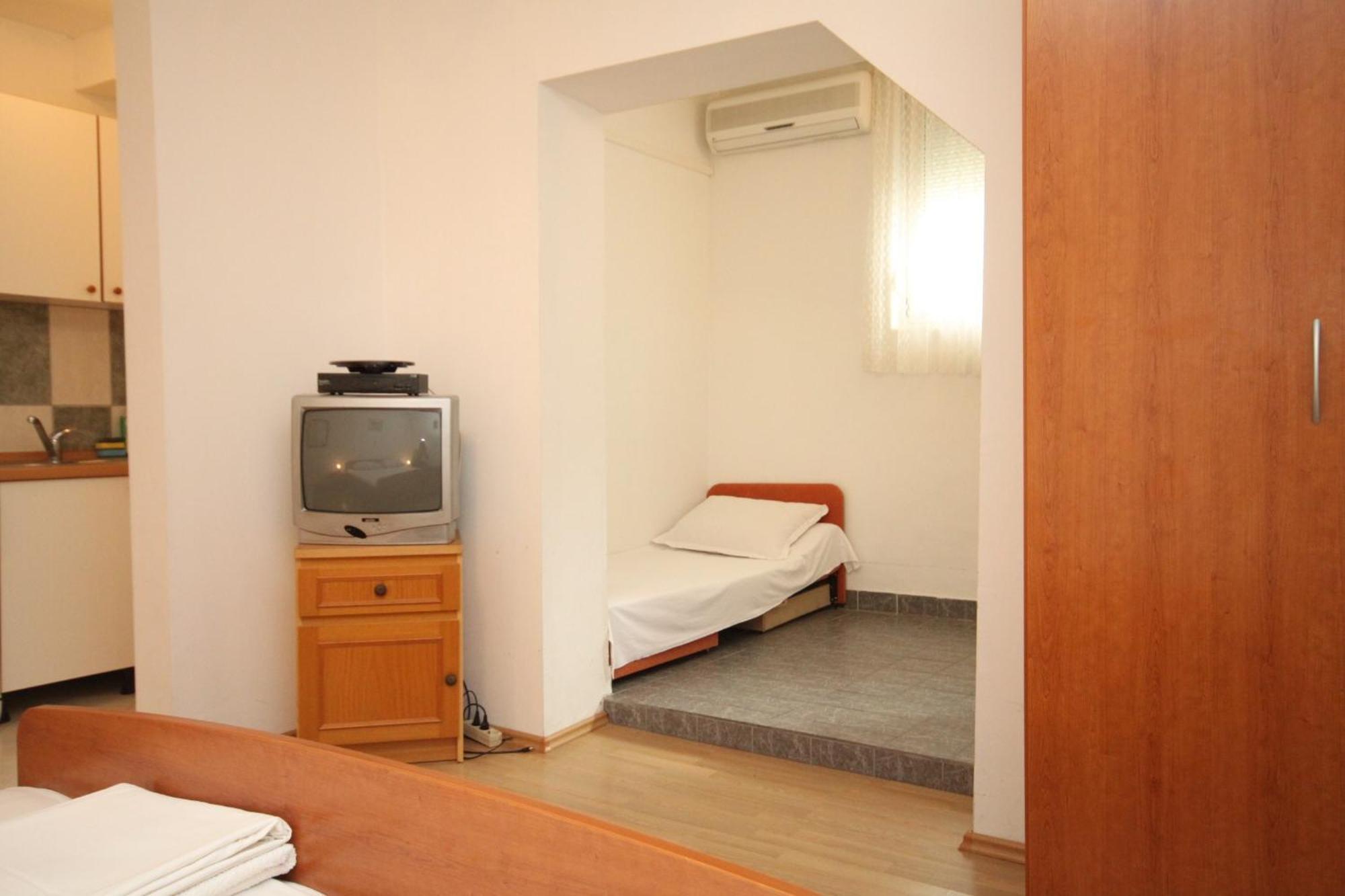 Apartments With A Parking Space Makarska - 6696 Habitación foto